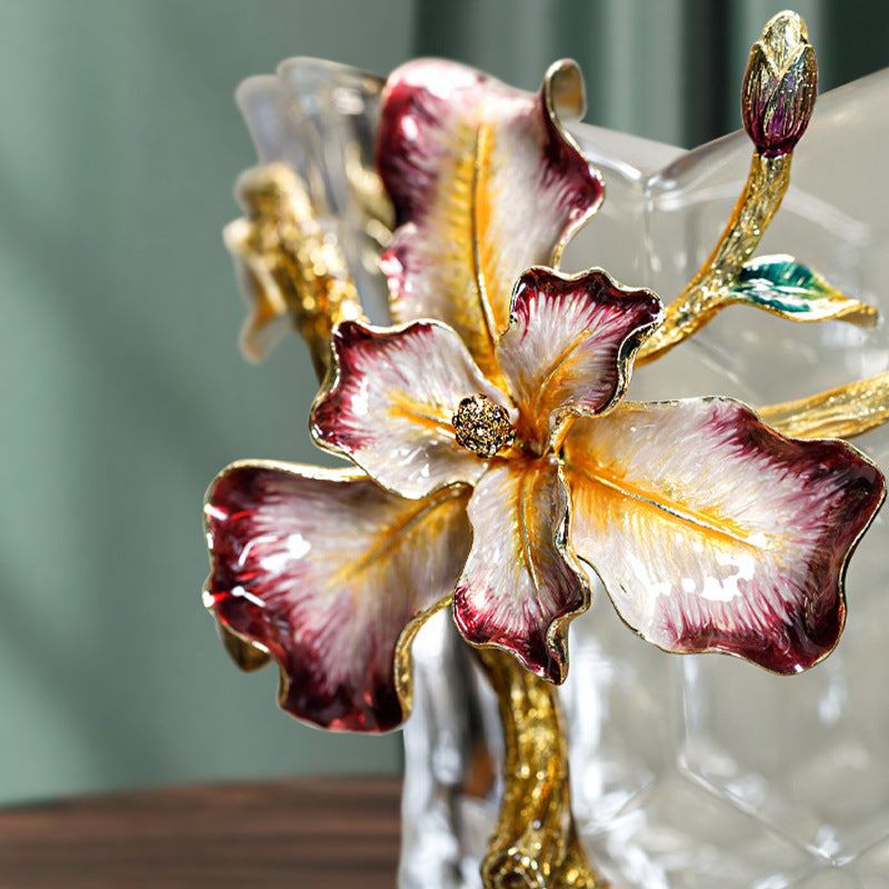 Desktop flower arrangement ornament with transparent vase