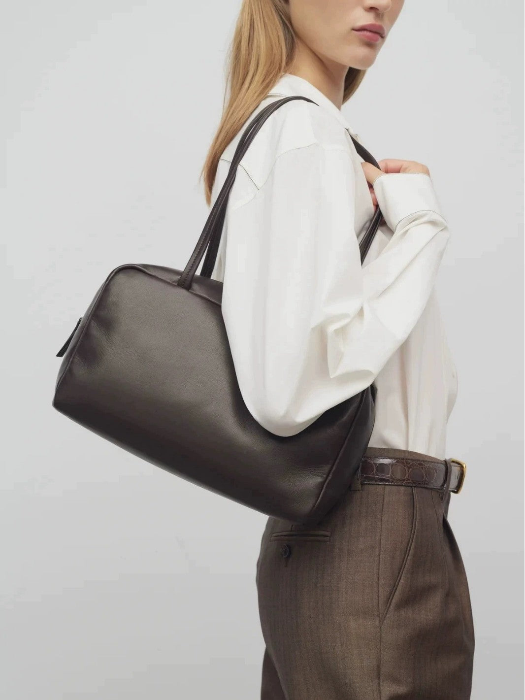 High-Capacity Leather Bowling Bag